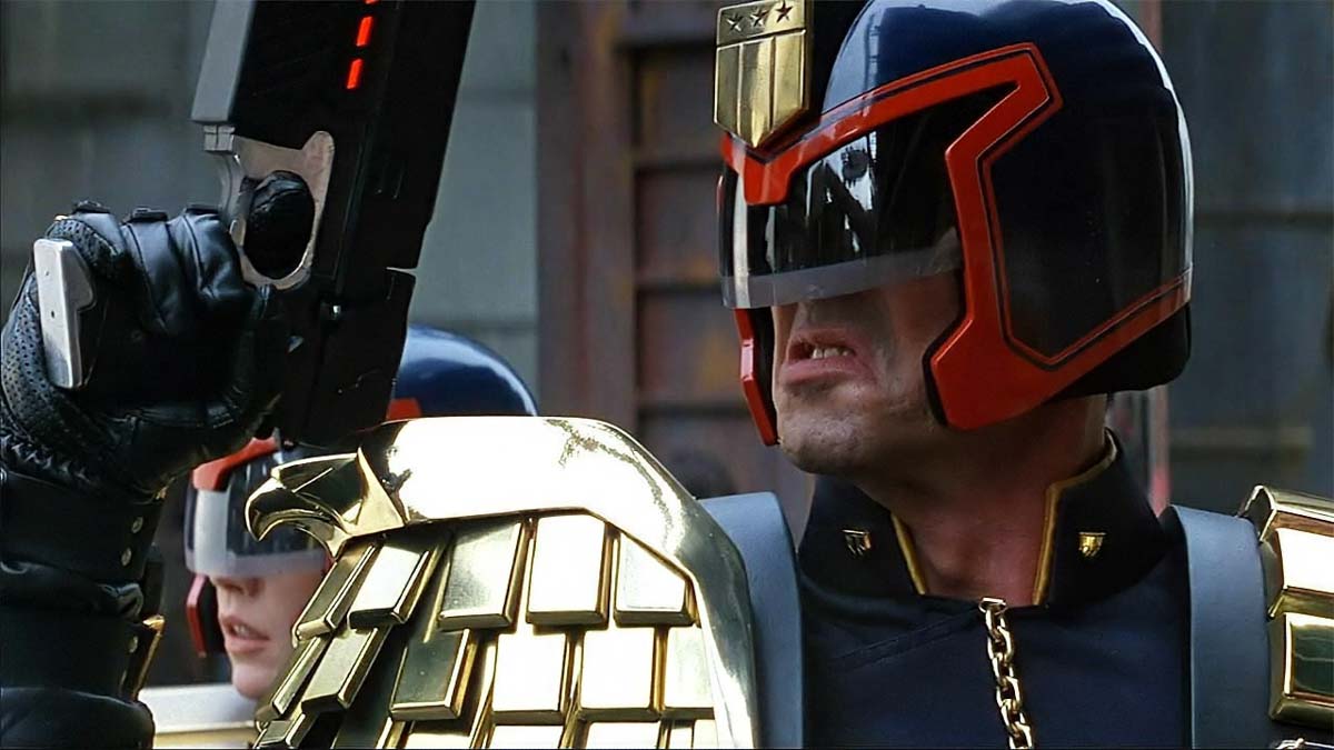 Judge Dredd (1995)1-bo47